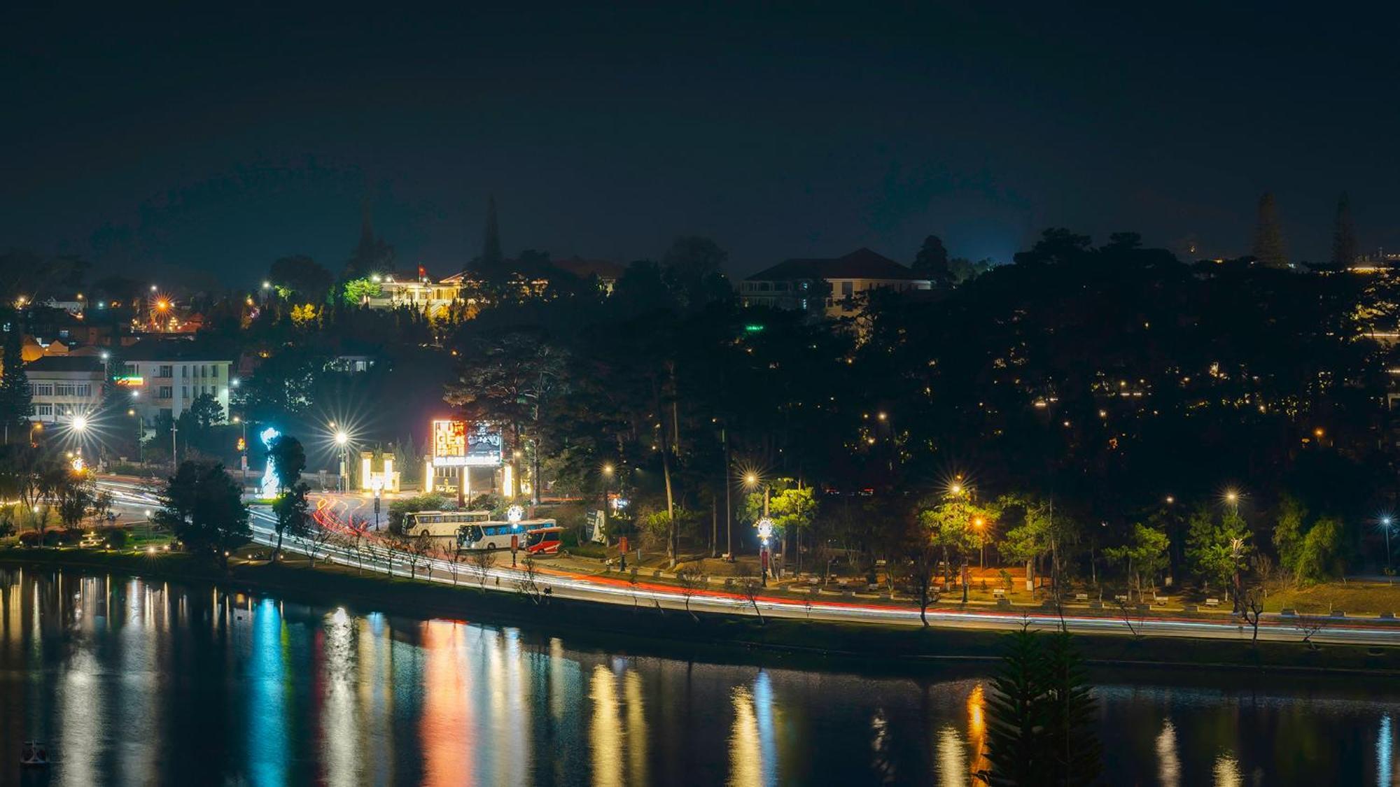 Nam Phuong Dalat Central エクステリア 写真