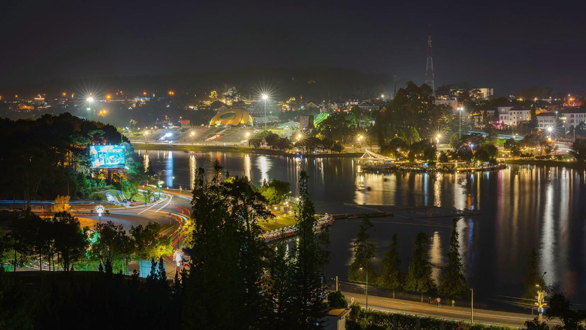Nam Phuong Dalat Central エクステリア 写真